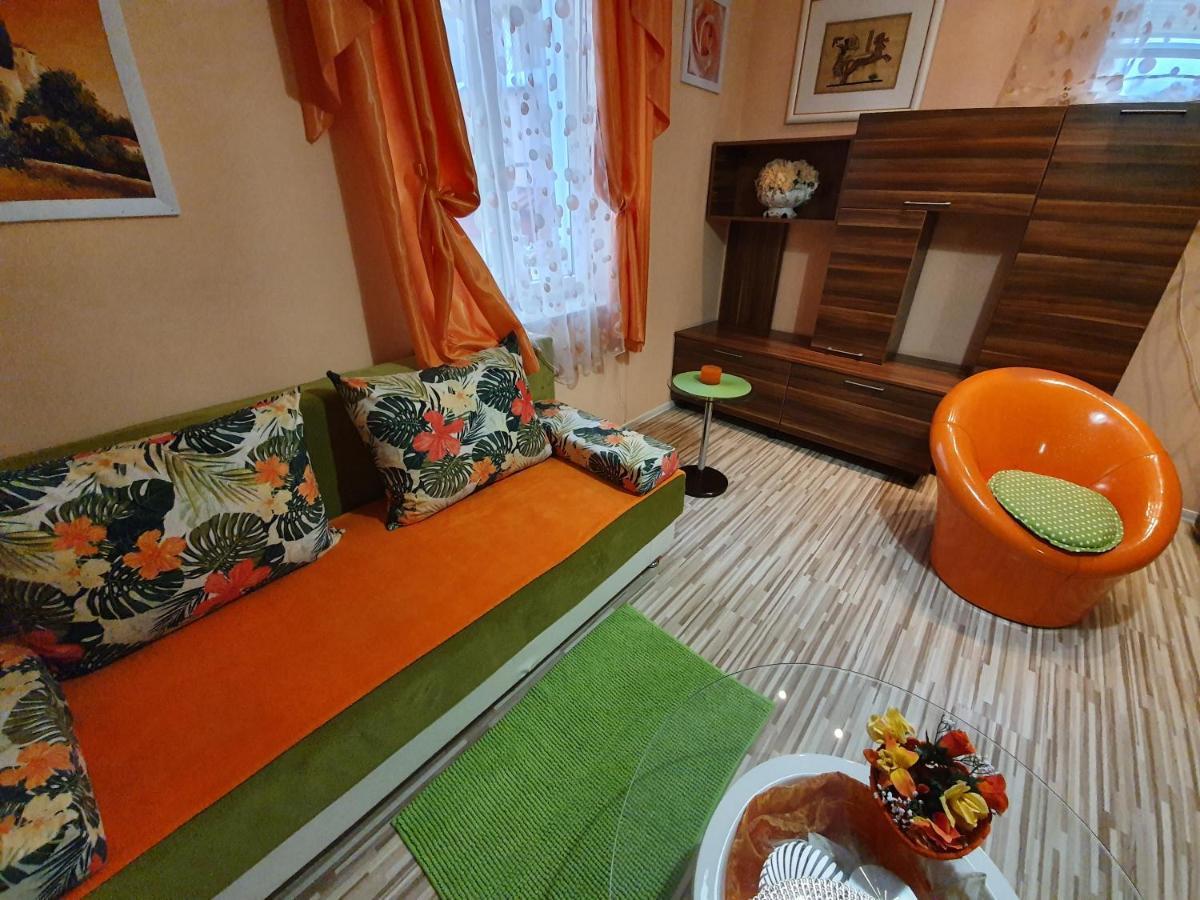 Orange Flower Apartment